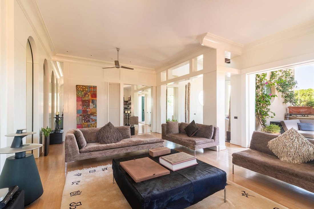 Aventino San Saba Penthouse With Panoramic Terrace In Rome, Lazio