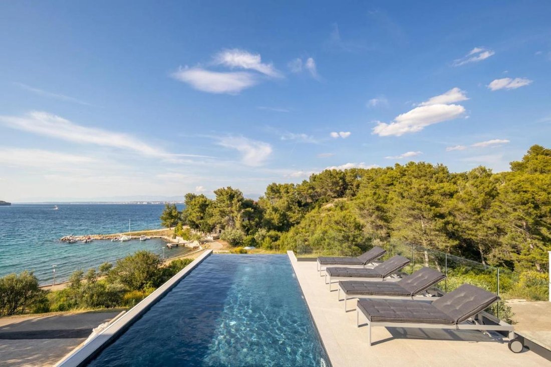 House in Ugljan, Zadar County, Croatia 1 - 14761400