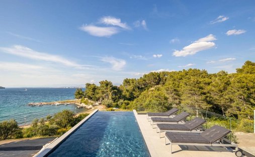 House in Ugljan, Zadar County, Croatia 1