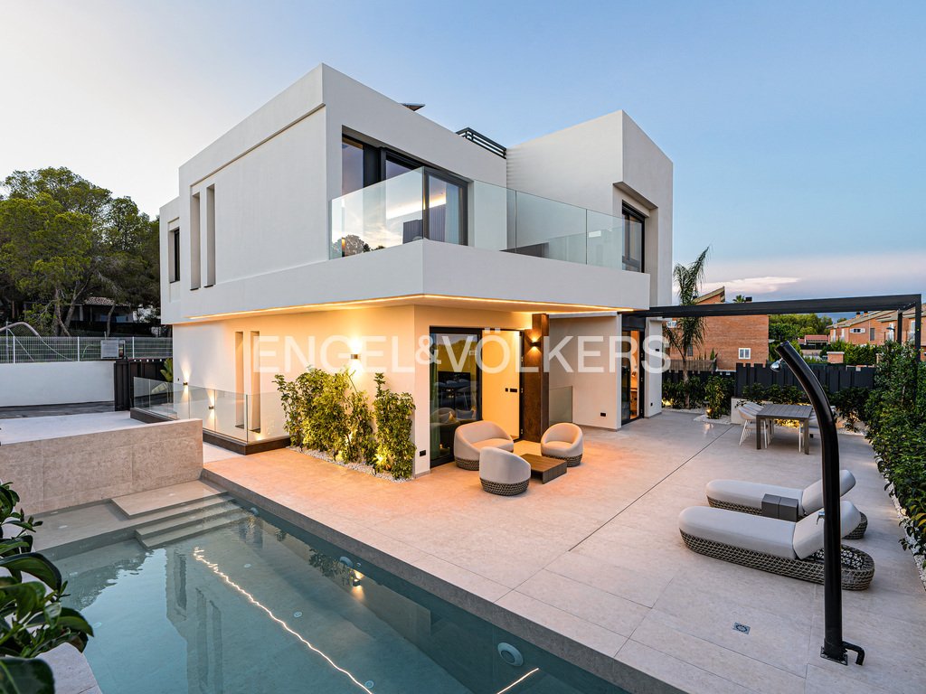 Villa in la Nucia, Valencian Community, Spain 1 - 14761151