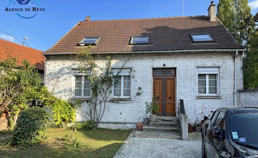 House in Petit Noisy, Noisy-le-Sec, France 1