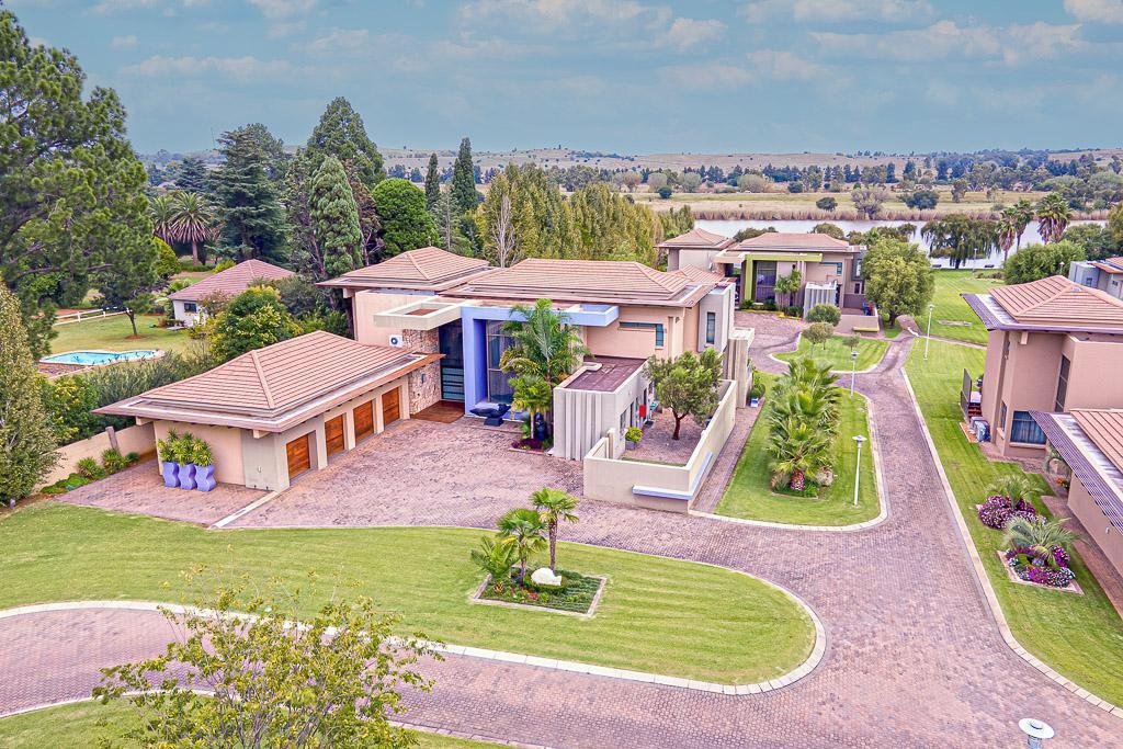 House in Vanderbijlpark, Gauteng, South Africa 2 - 14761785