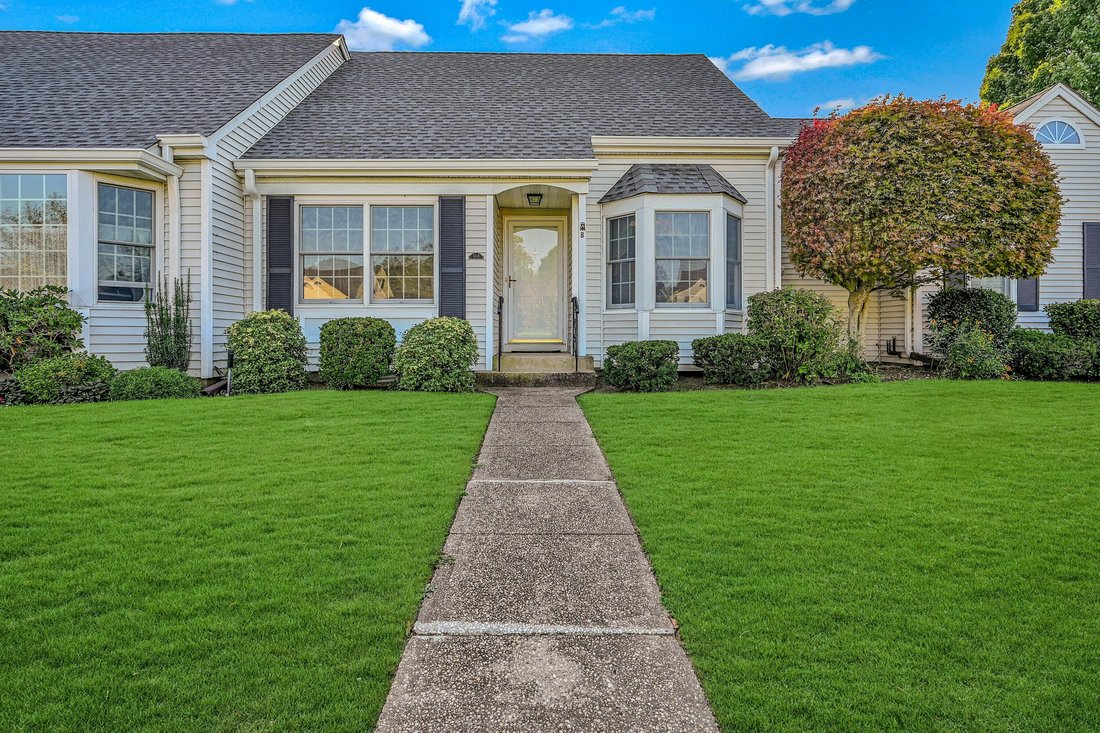 2555 Youngs Avenue,Southold, Ny, 11971 In Southold, New York, United