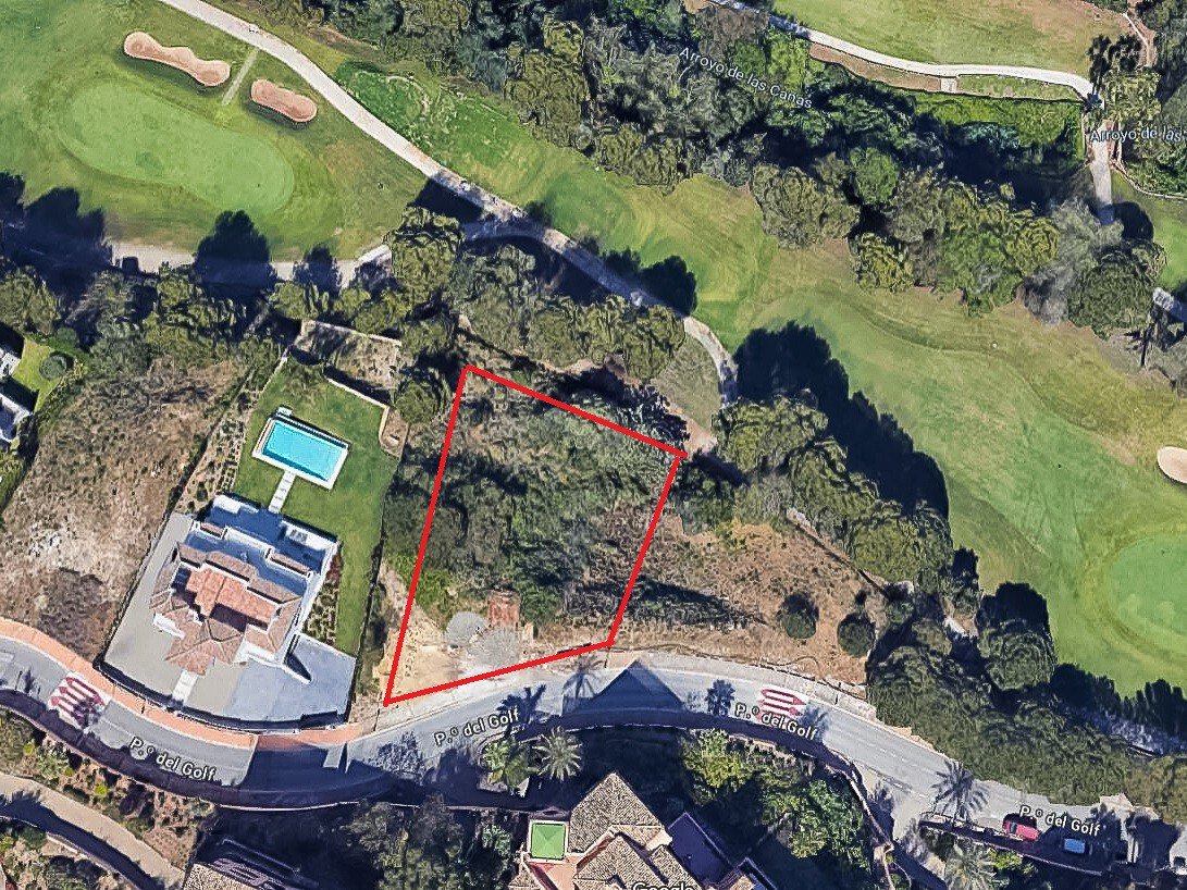 Land in Elviria-Cabopino, Marbella, Spain 1 - 14764223