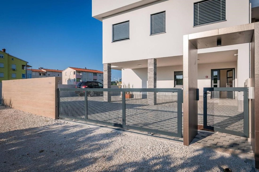 House in Grad Pula, Istria County, Croatia 2 - 14764403