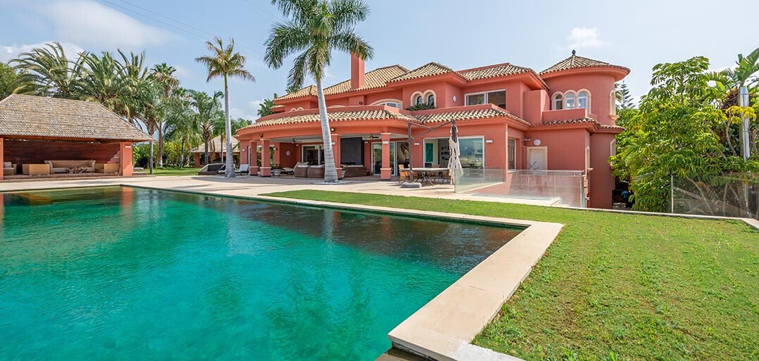 Villa in Estepona, Andalusia, Spain 2 - 14766410