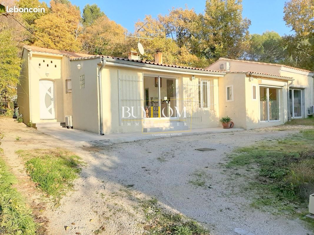 Villa in Nevons-route d'Apt, L'Isle-sur-la-Sorgue, France 1 - 14763701