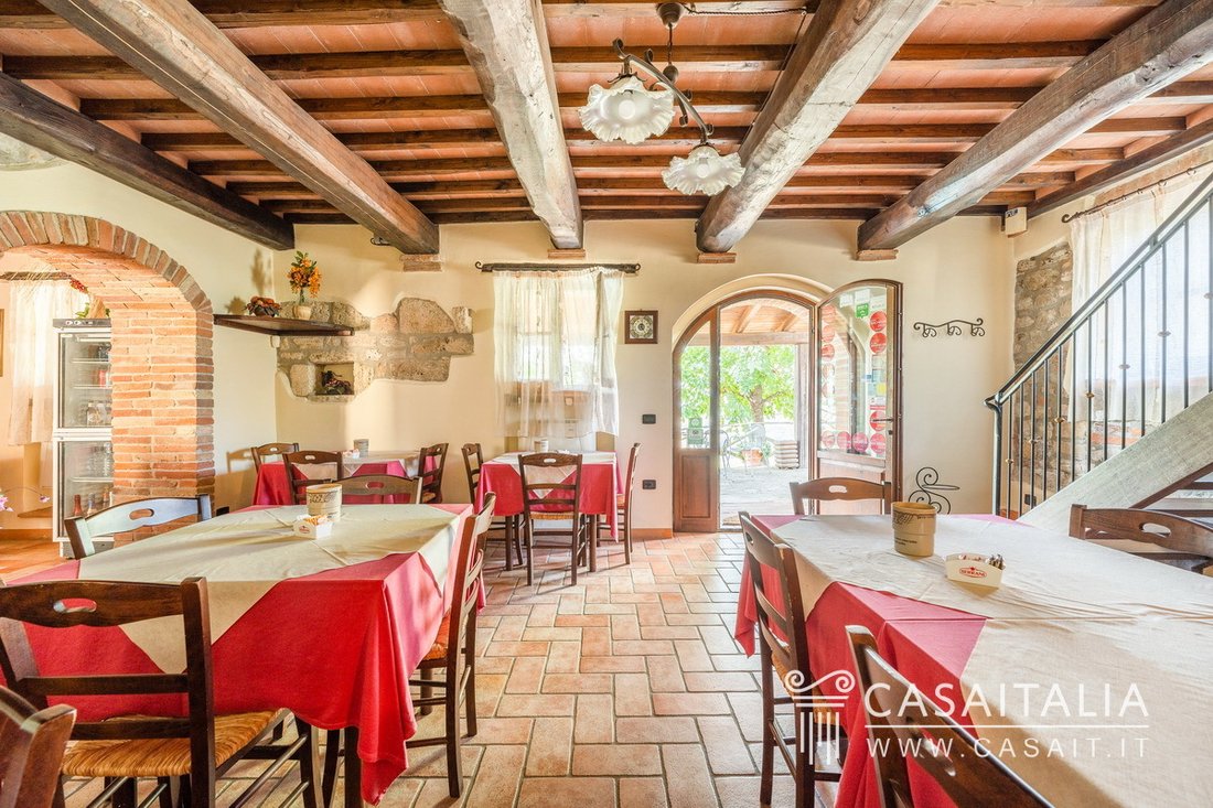 Country House in Todi, Umbria, Italy 3 - 14766385