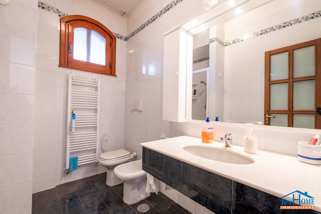 Villa en Ceglie del Campo, Apulia, Italia 5 - 14766105