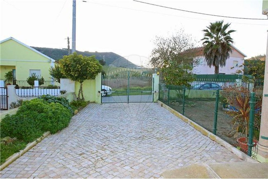 House in Arruda dos Vinhos, Lisbon, Portugal 5 - 14764088