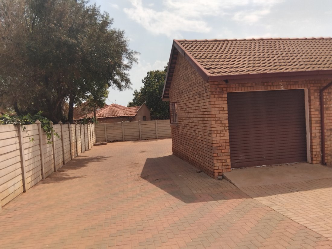 Affordable Fixer Upper In Flora Park In Polokwane, Limpopo, South