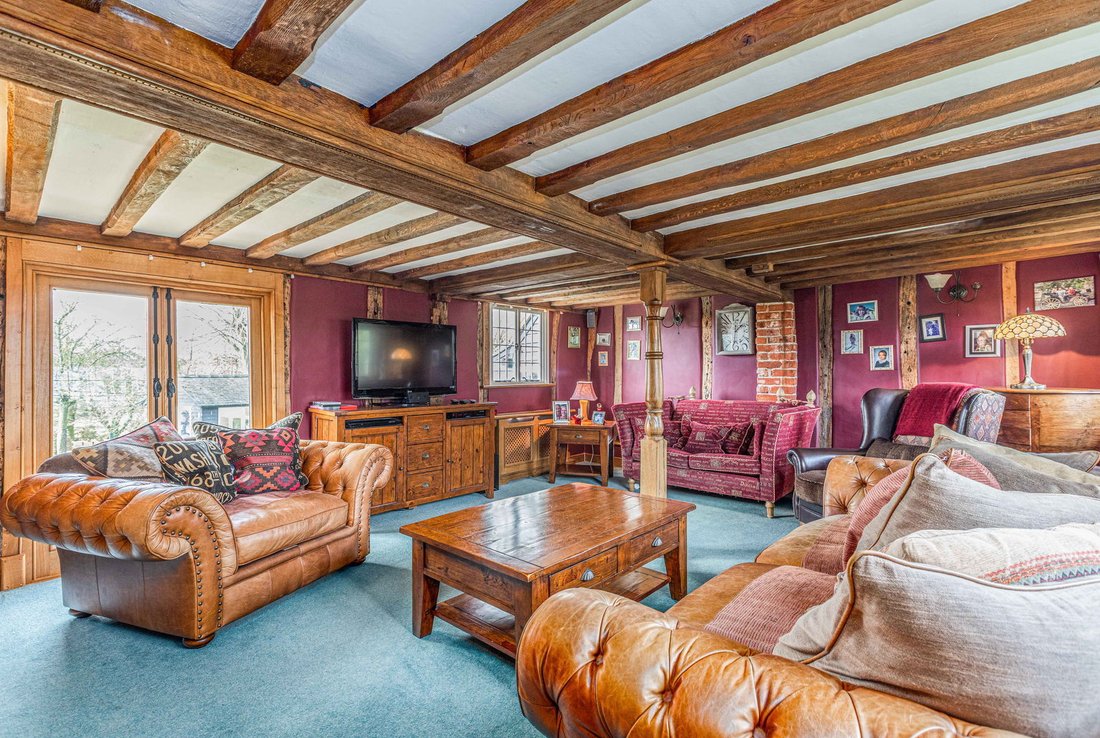 House in Nasty, England 2 - 13661841