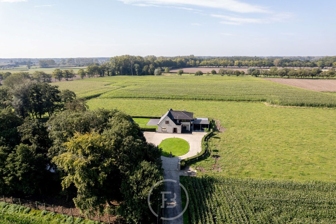 Oedelem Hill In Beernem, Flanders, Belgium For Sale (14764872)