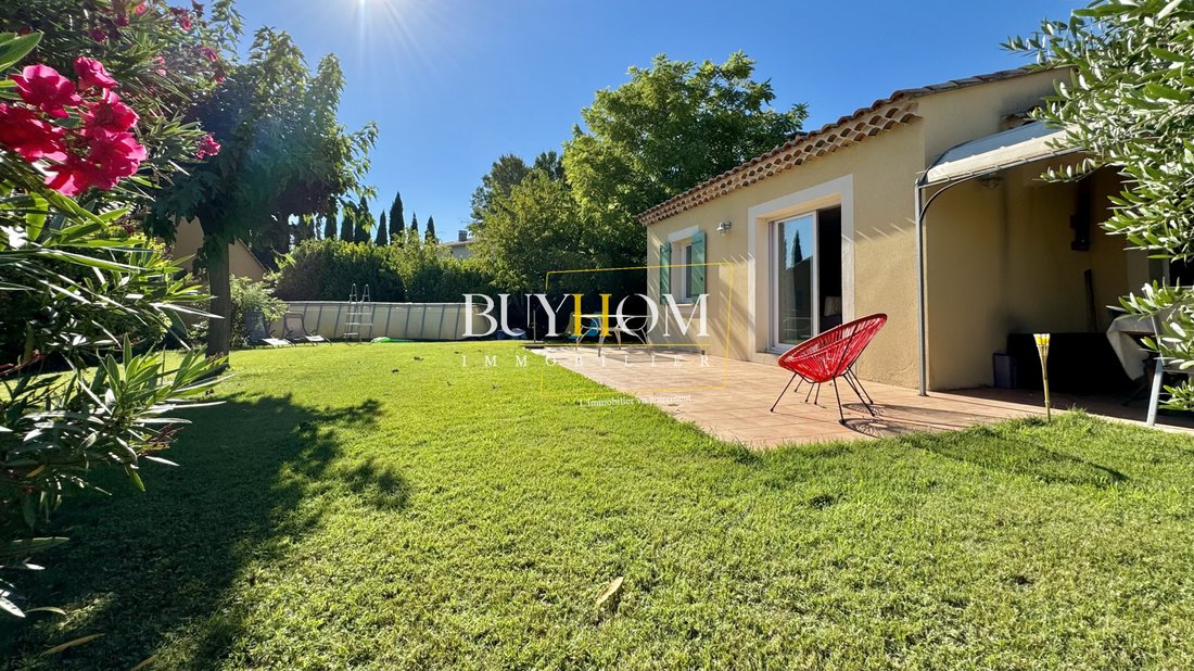 "Glorya" 4 Room In L'isle Sur La Provence Alpes Côte D'azur