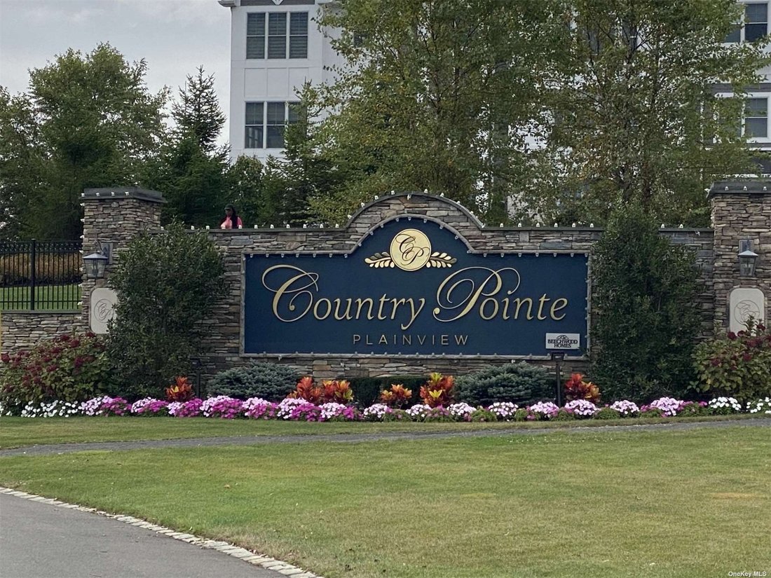 Condo Plainview In Plainview, New York, United States For Rent (14763861)