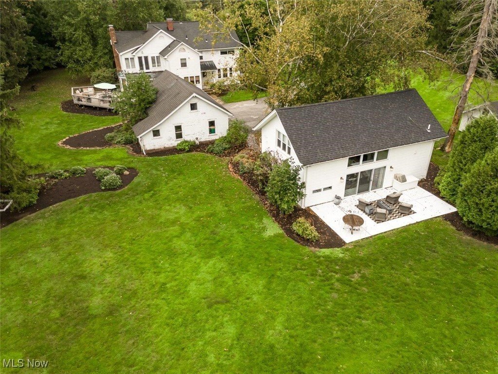 Light Filled Landmark Home On Three In Novelty, Ohio, United