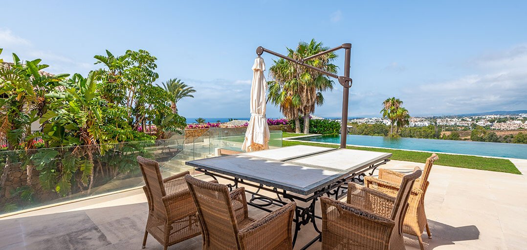 Villa in Estepona, Andalusia, Spain 1 - 14766410