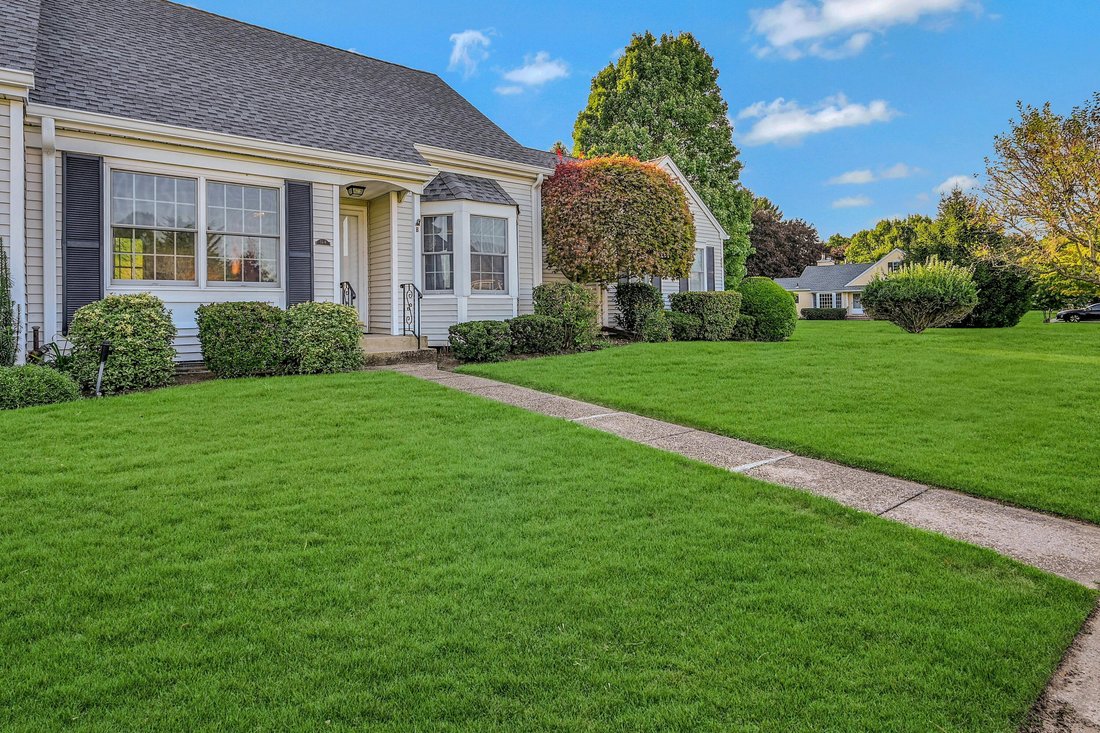 2555 Youngs Avenue,Southold, Ny, 11971 In Southold, New York, United