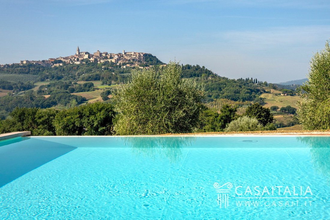 Country House in Todi, Umbria, Italy 4 - 14766385