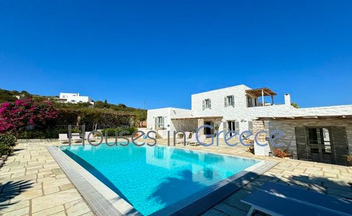 Villa in Paros, Aegean, Greece 1