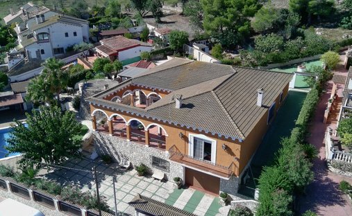 Chalet in Albinyana, Catalonia, Spain 1