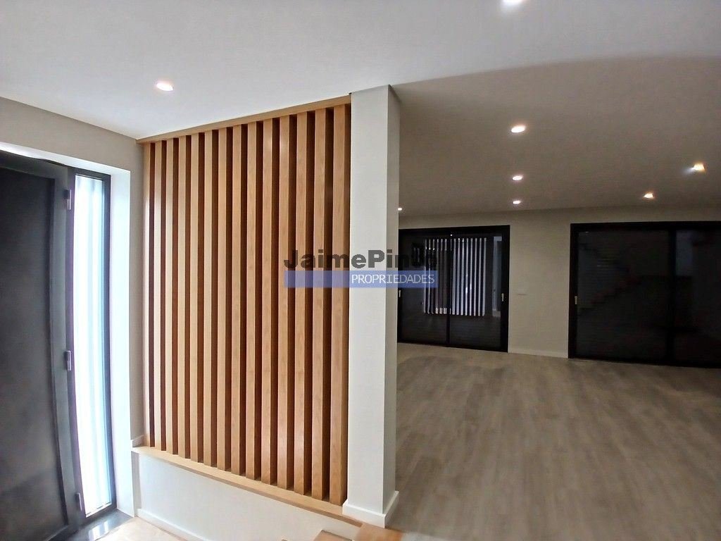 Villa in Espinho, Aveiro District, Portugal 5 - 14768535