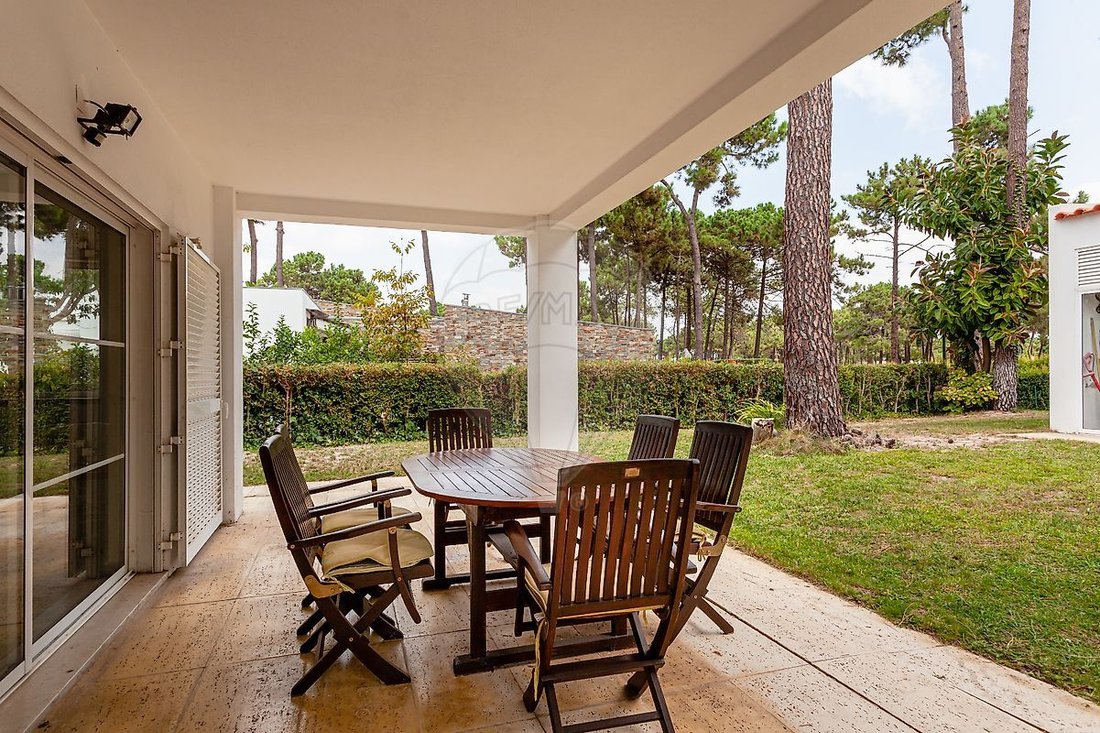 House in Herdade Da Aroeira, Charneca de Caparica e Sobreda, Setubal 1 - 14767902