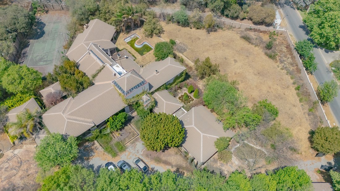 Magnificent Home In Prime Location In In Johannesburg, Gauteng, South