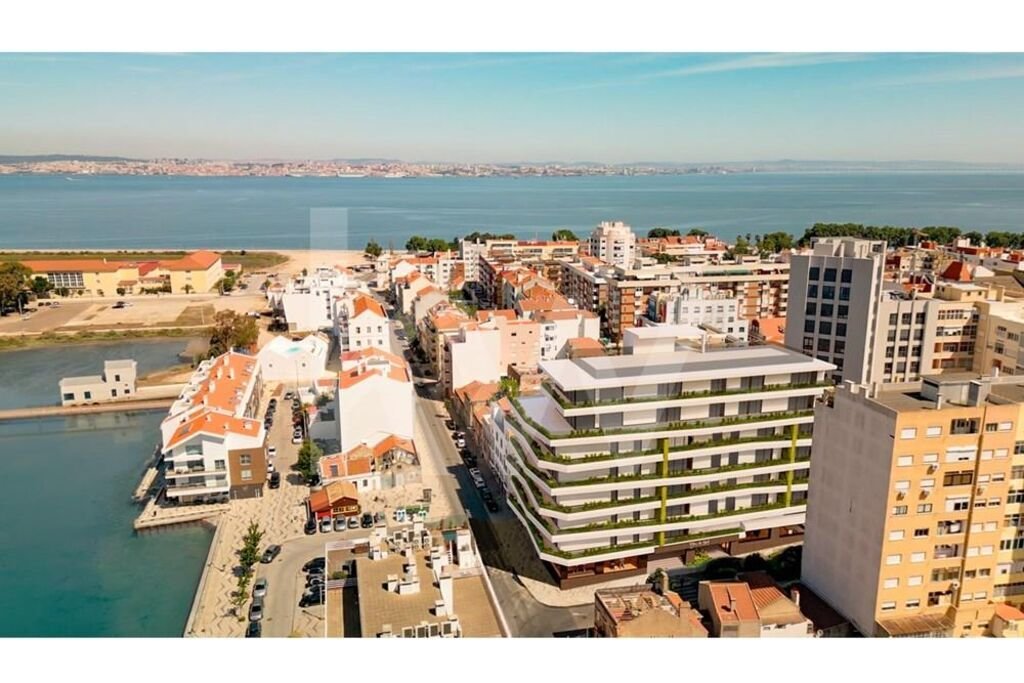 Apartment in Barreiro e Lavradio, Setubal, Portugal 3 - 14767884