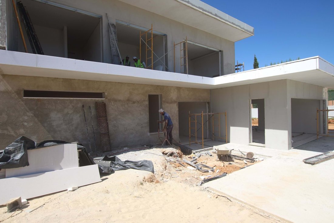 Villa in Lagoa e Carvoeiro, Algarve, Portugal 2 - 14767297