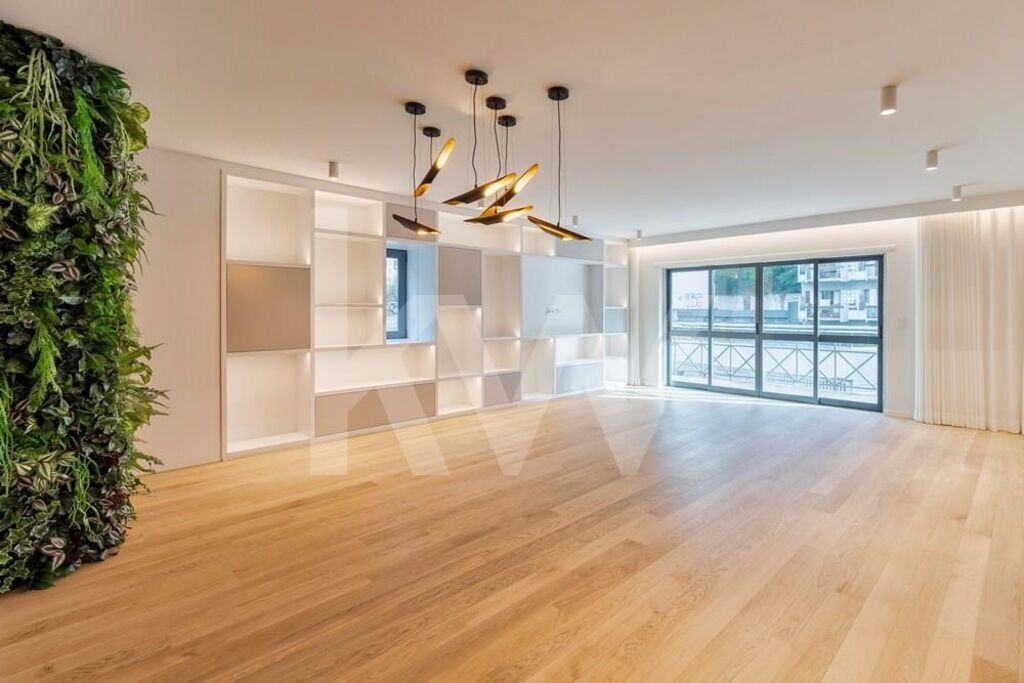 Apartment in Cascais e Estoril, Lisbon, Portugal 1 - 14770536