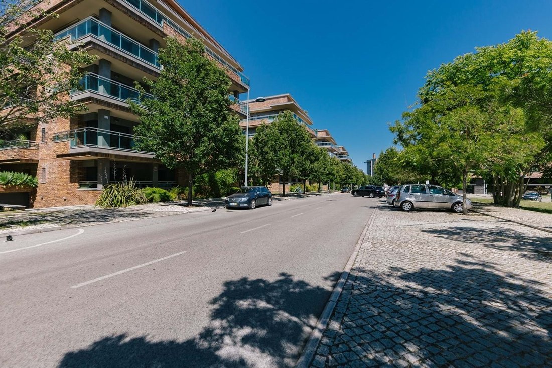 Apartment in Moscavide e Portela, Lisbon, Portugal 3 - 14767210
