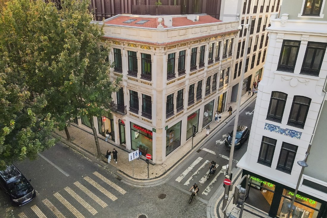Apartment in Cedofeita, Santo Ildefonso, Se, Miragaia, Sao Nicolau e Vitoria, Porto District, Portugal 1 - 14767634