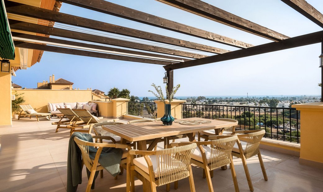 Curated visual reference: Splendid Penthouse With Panoramic Sea Views In Marbella Andalusia Photo Inspiration