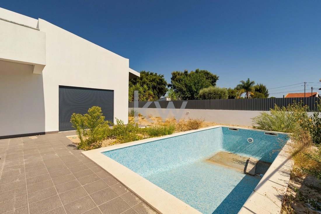 Townhouse in Azeitao (Sao Lourenco e Sao Simao), Setubal, Portugal 2 - 14770507