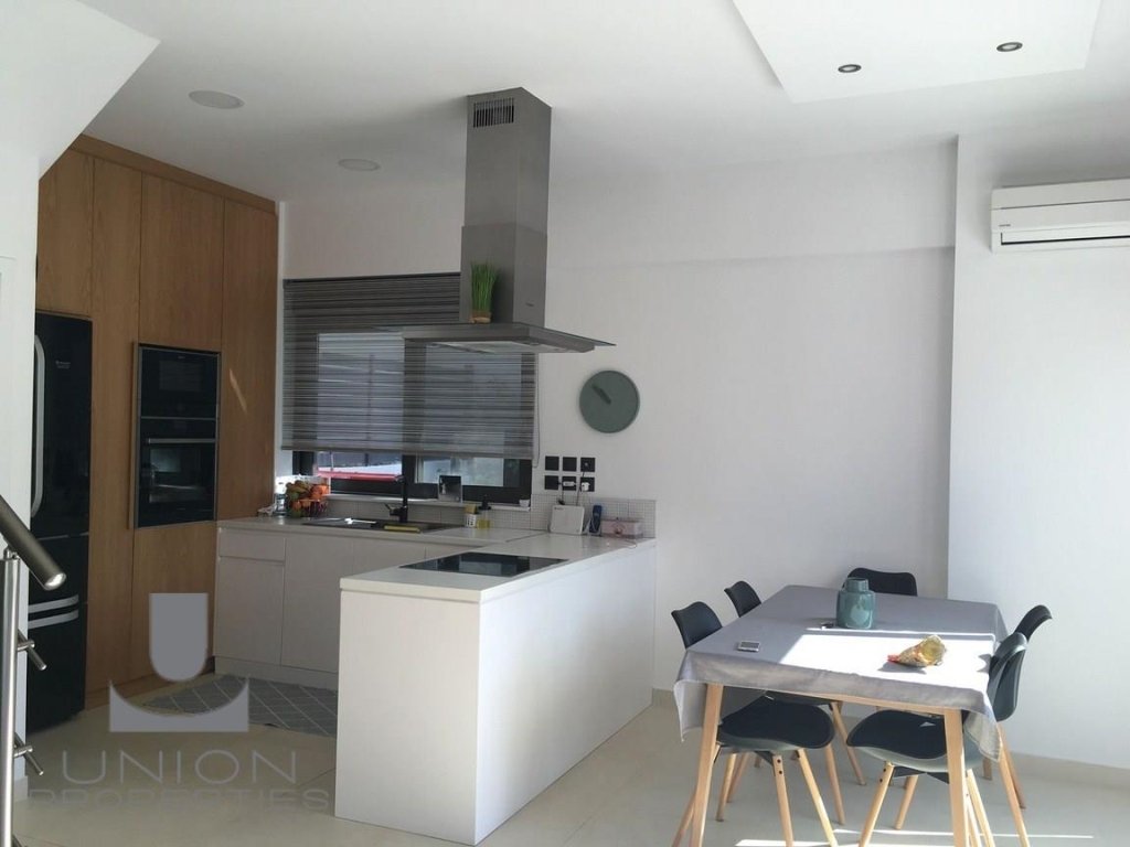House in Vari, Attica, Greece 3 - 14767633