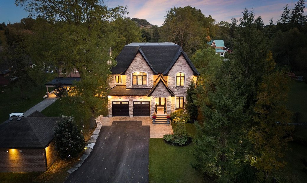 Custom Built Estate In Schomberg, Ontario, Canada For Sale (14767142)