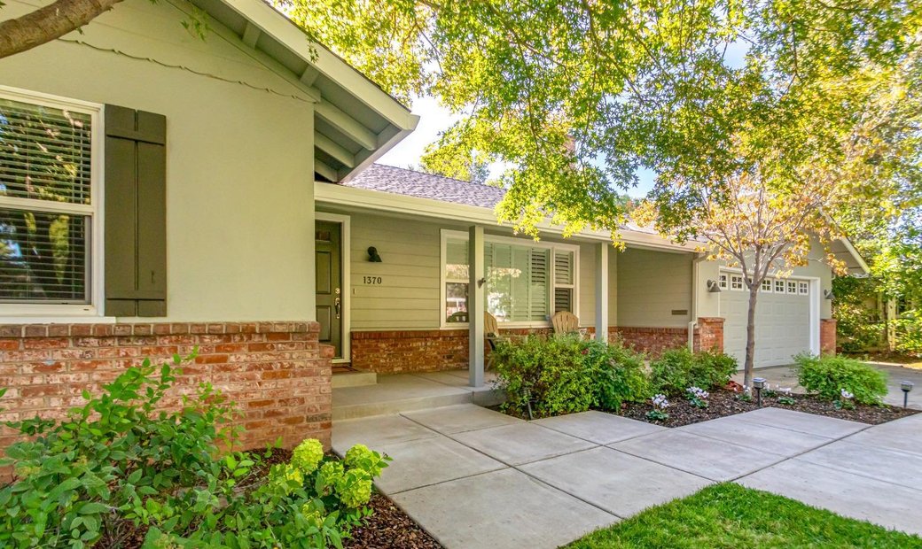 Arden Park Home With A Open In Sacramento, California, United