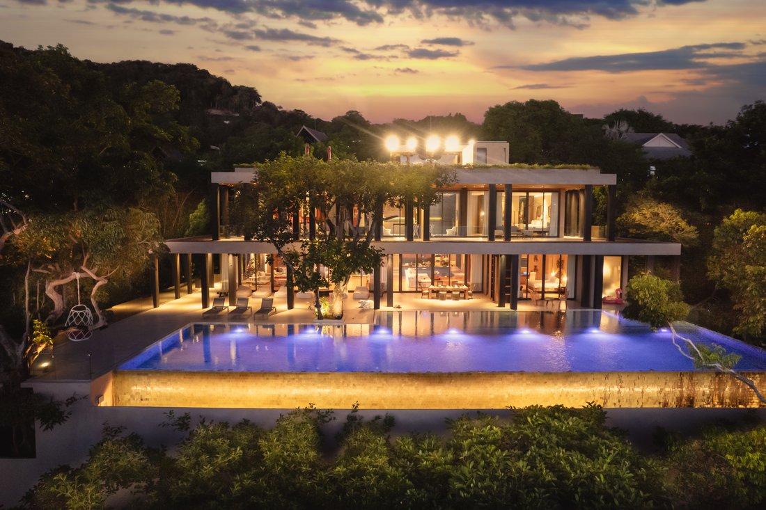 Villa in Kamala, Phuket, Thailand 2 - 14753210