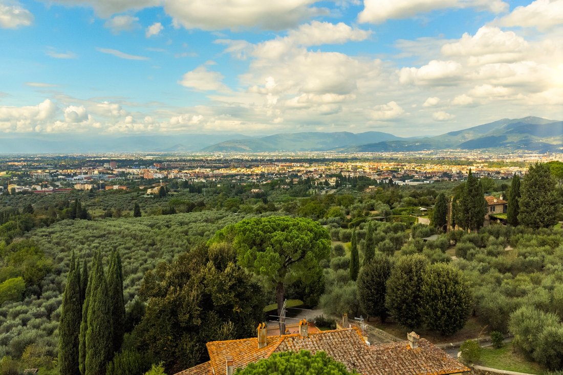 Villa in Two Roads - San Gaggio, Florence, Italy 2 - 14770578