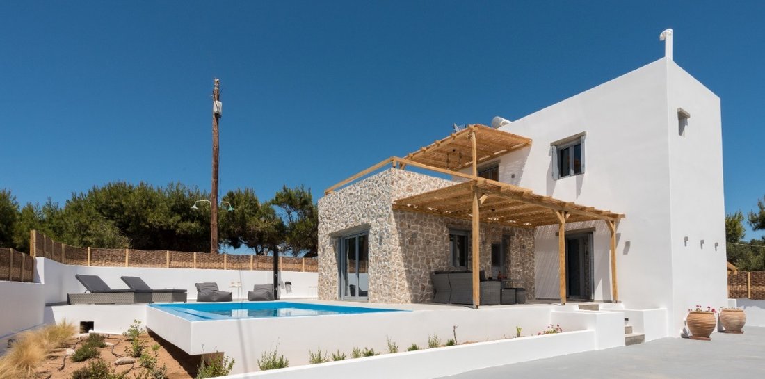 House in Milos, Aegean, Greece 1 - 14774467