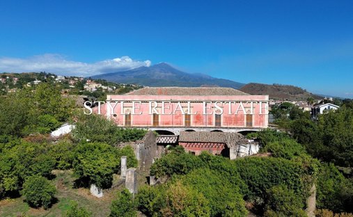 Villa in Villa Bellini-Ospedale Garibaldi, Catania, Italien 1