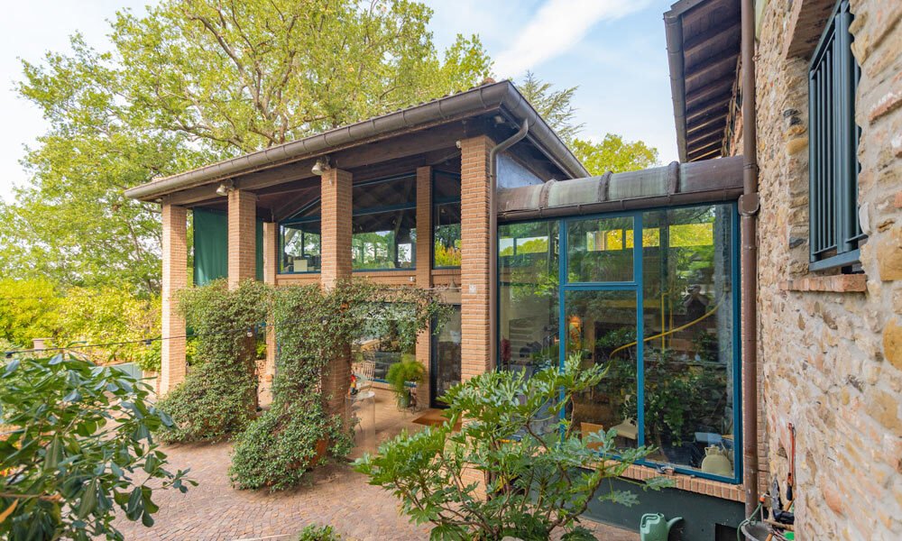 Villa in Castel San Pietro Terme, Emilia-Romagna, Italy 2 - 14775087