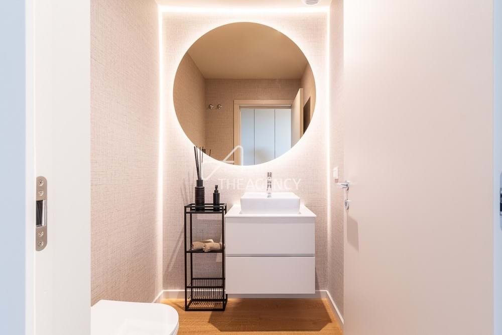 Apartment in Santa Marinha e Sao Pedro da Afurada, Porto District, Portugal 5 - 14349162