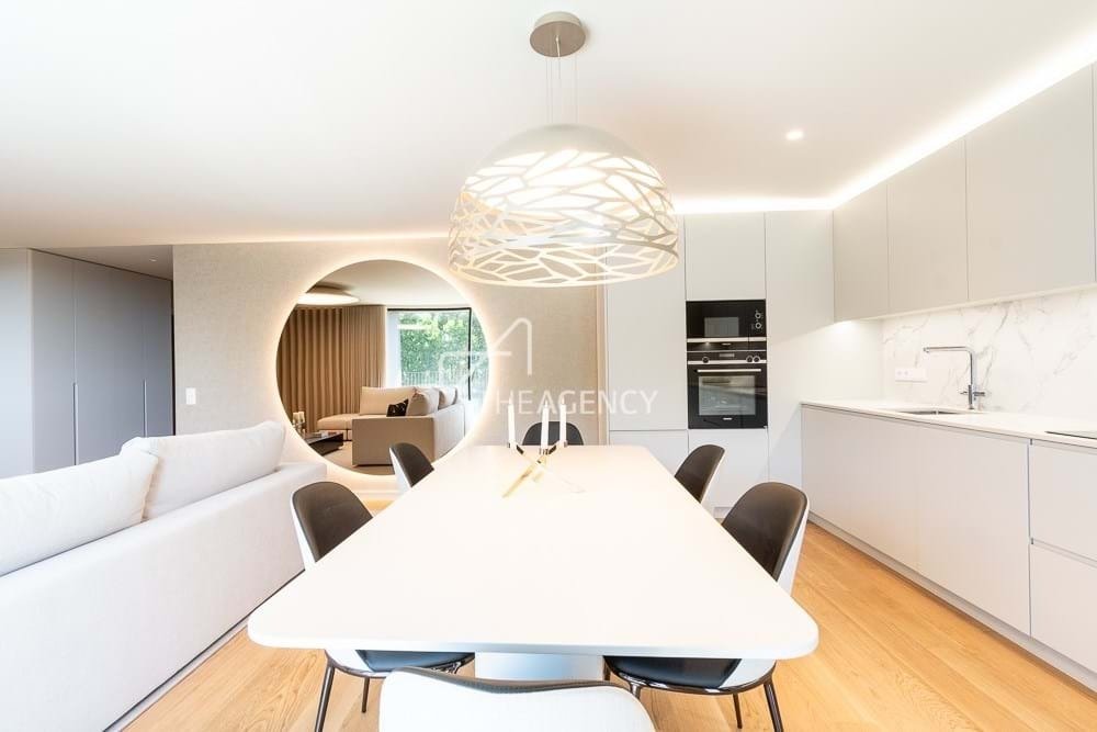 Apartment in Santa Marinha e Sao Pedro da Afurada, Porto District, Portugal 2 - 14349162