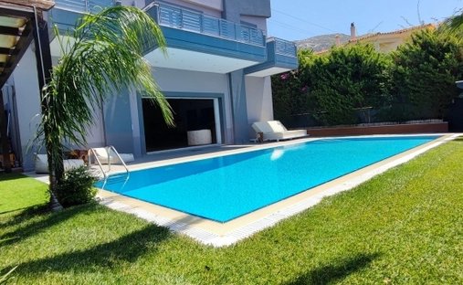 House in Kalyvia Thorikou, Attica, Greece 1