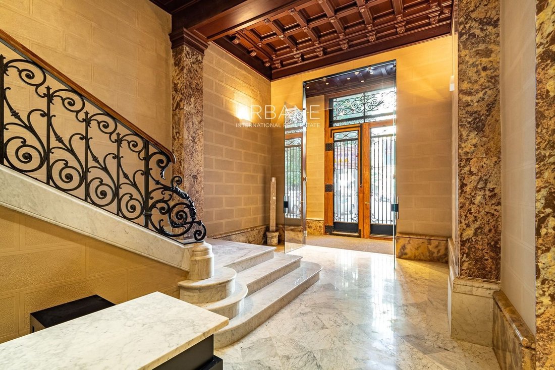 Apartment in Eixample, Barcelona, Spain 3 - 12370602