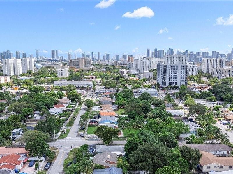 House in Miami, Florida, United States 4 - 14771677