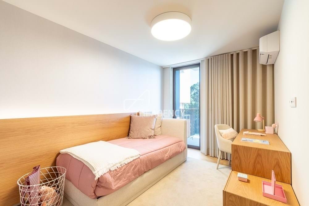 Apartment in Santa Marinha e Sao Pedro da Afurada, Porto District, Portugal 2 - 14349160