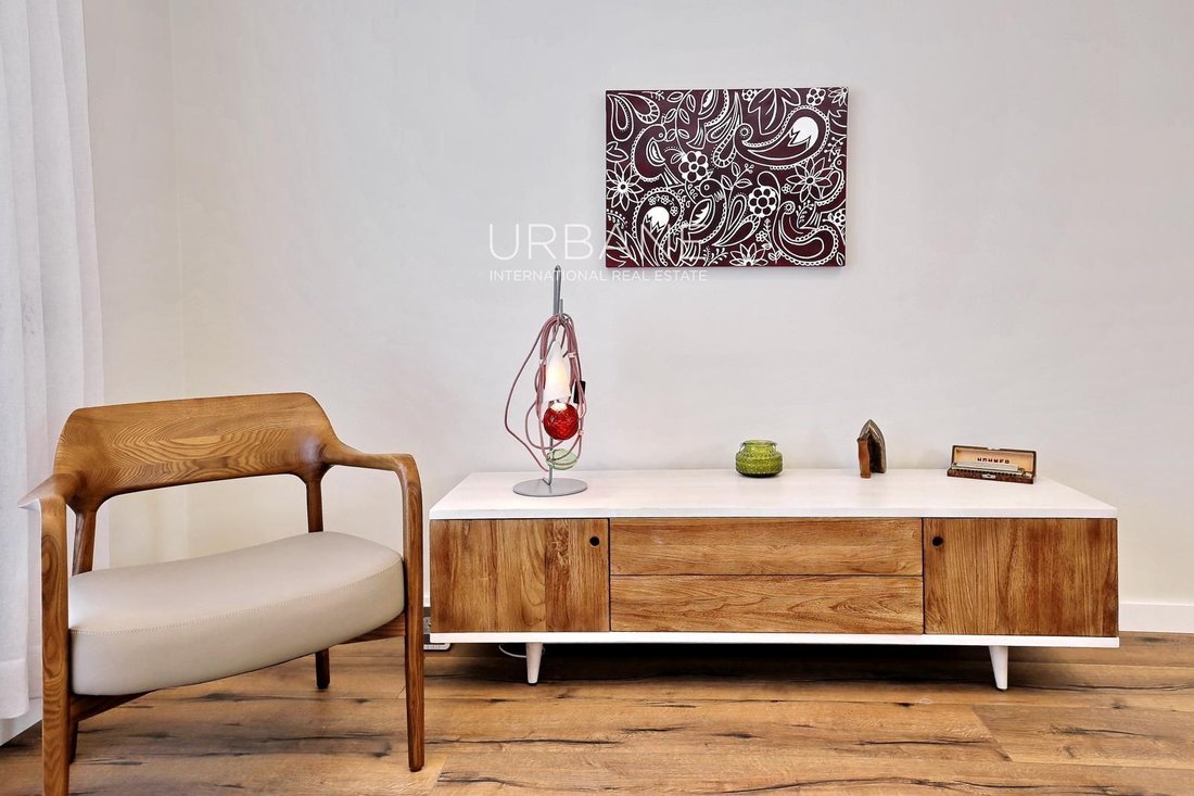 Penthouse in Eixample, Barcelona, Spain 5 - 14046071